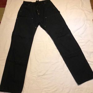 Black 36x36 Carhartt double front carpenter pants. Awesome condition. Heavy wt.